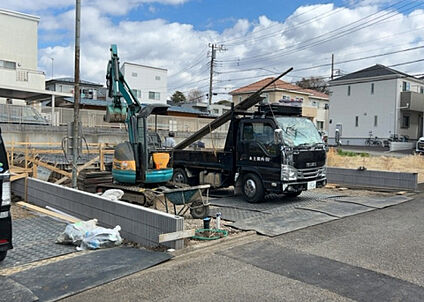 前面道路含む現地写真_3