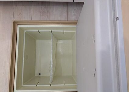 キッチン床下収納
