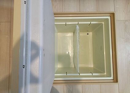 キッチン床下収納