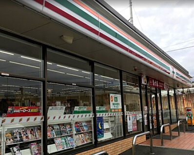 セブンイレブン　厚木愛甲東店 60m(徒歩1分)