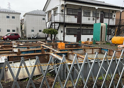 前面道路含む現地写真_3