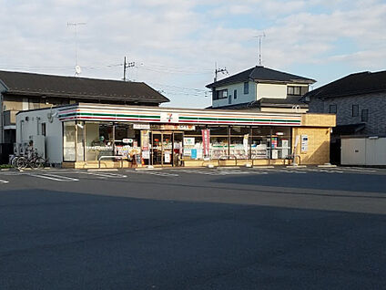セブンイレブン　厚木下川入店 369m(徒歩5分)