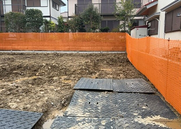 【外観_2】外観は建物の第一印象を決める重要な要素です。複数の方向から見ることで、建物の存在感や周辺との調和、デザインの良さなどがより明確に分かります。お気に入りの建物を見つけてみてください。