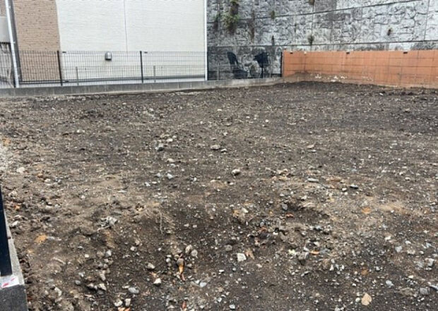 【外観_2】外観は建物の第一印象を決める重要な要素です。複数の方向から見ることで、建物の存在感や周辺との調和、デザインの良さなどがより明確に分かります。お気に入りの建物を見つけてみてください。