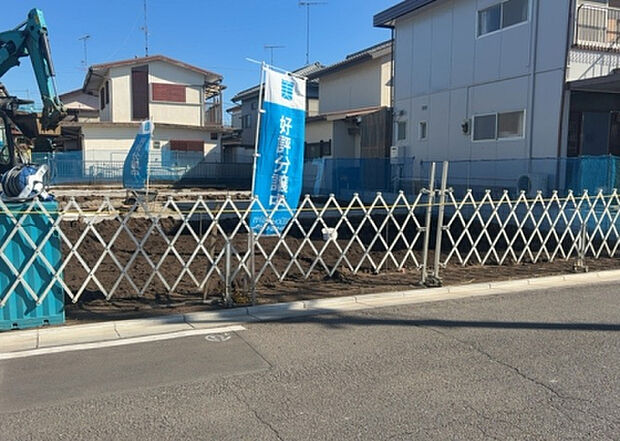 【外観_2】外観は建物の第一印象を決める重要な要素です。複数の方向から見ることで、建物の存在感や周辺との調和、デザインの良さなどがより明確に分かります。お気に入りの建物を見つけてみてください。