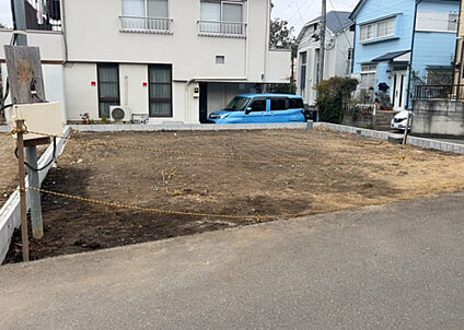 前面道路含む現地写真_2