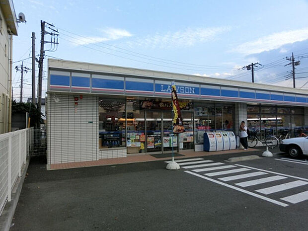 ローソン　相模原大野台一丁目店（約277m）