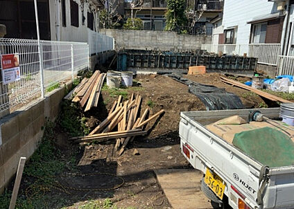 前面道路含む現地写真_2