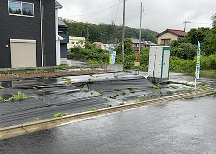 前面道路含む現地写真_2