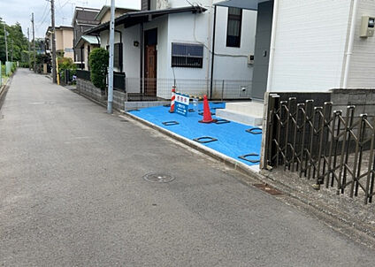 前面道路含む現地写真_2