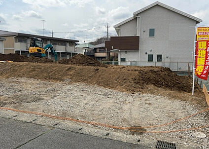前面道路含む現地写真_2