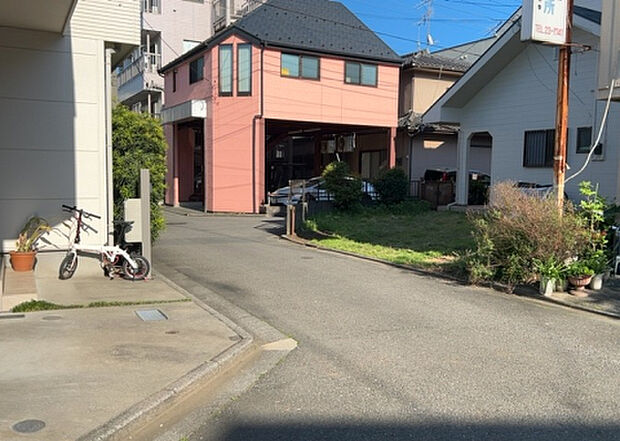 【物件からの展望_3】田園風景が味わえる土地に住みたい!海や山の見える自然豊かな土地に住みたい!などご要望に併せて当社営業がご提案させて頂きます。当社が抱えている数ある物件の中からお客様が納得する1件を一緒に探しましょう!