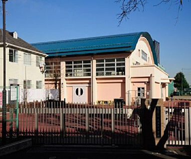 第六中学校 328m(徒歩5分)