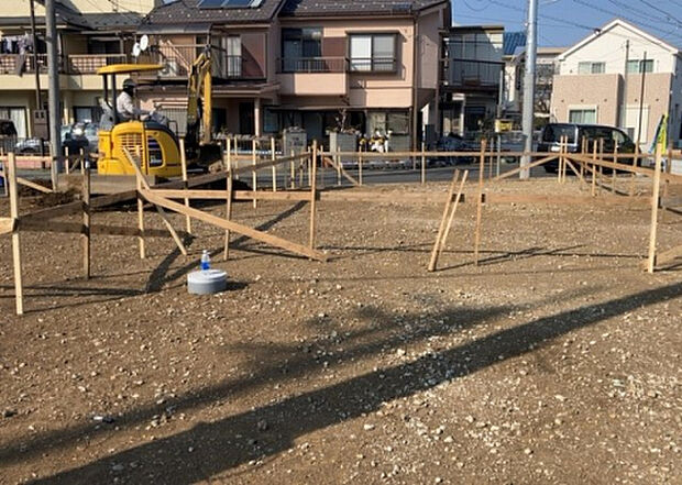 【外観_2】外観は建物の第一印象を決める重要な要素です。複数の方向から見ることで、建物の存在感や周辺との調和、デザインの良さなどがより明確に分かります。お気に入りの建物を見つけてみてください。