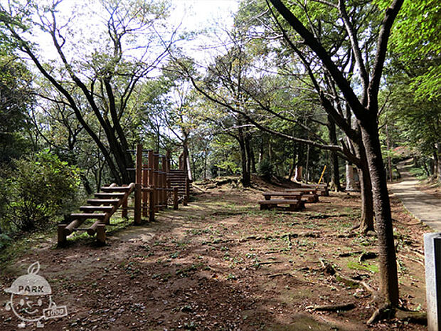 八菅山いこいの森(約3,243m)