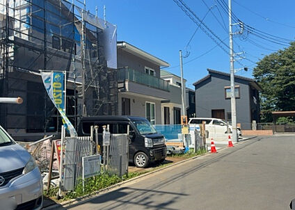 前面道路含む現地写真_2