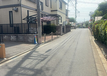 前面道路含む現地写真_2