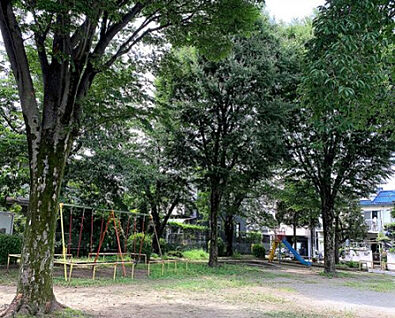 西平岡公園 622m(徒歩8分)