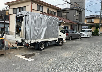 前面道路含む現地写真_3