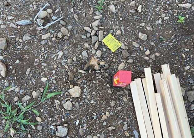 【その他設備】敷地内には、散水栓や立水栓があります。水道水を直接利用できるため、水を運ぶ手間を省くことが出来ます。大量の水を必要とする洗車作業や清掃などに役立ちます。その他設備とあわせて、現地でご確認ください。