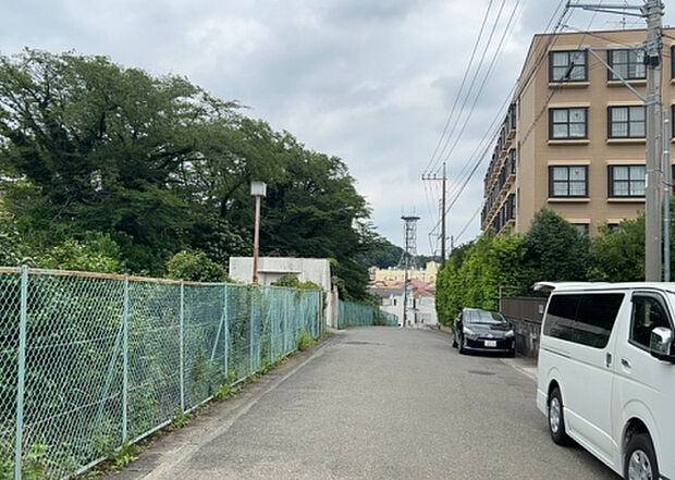 【物件からの展望_3】田園風景が味わえる土地に住みたい!海や山の見える自然豊かな土地に住みたい!などご要望に併せて当社営業がご提案させて頂きます。当社が抱えている数ある物件の中からお客様が納得する1件を一緒に探しましょう!