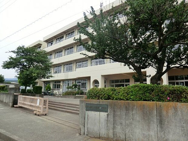 菅原小学校(約862m)