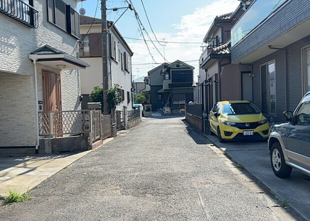 【物件からの展望】眺望を気にして物件を探す場合、前面に建物が建っていないか現地で確認しましょう!前面に建物があると景色はもちろん、日当たりや風通しにも影響が出てきます。住んだ時のことを想像しながら現地見学をしましょう。
