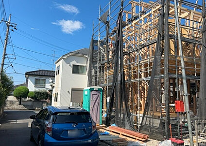 前面道路含む現地写真_2