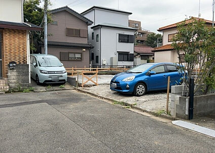 前面道路含む現地写真_3