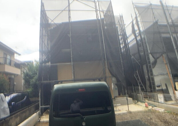 【外観_2】外観は建物の第一印象を決める重要な要素です。複数の方向から見ることで、建物の存在感や周辺との調和、デザインの良さなどがより明確に分かります。お気に入りの建物を見つけてみてください。