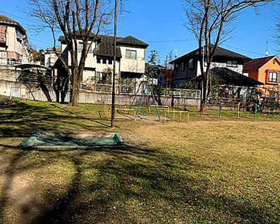 下恩方上ノ原公園 300m(徒歩4分)