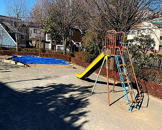 坂下第２児童公園（約67m）