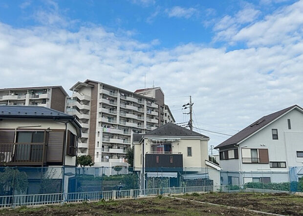 【物件からの展望_3】田園風景が味わえる土地に住みたい!海や山の見える自然豊かな土地に住みたい!などご要望に併せて当社営業がご提案させて頂きます。当社が抱えている数ある物件の中からお客様が納得する1件を一緒に探しましょう!