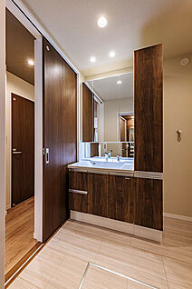 リビングダイニング