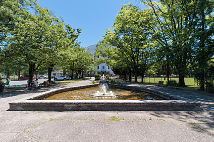 稲葉地公園 560m(徒歩7分)