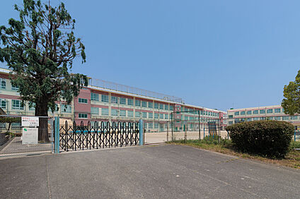 瑞穂小学校 160m(徒歩2分)