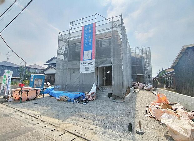南東向きの日当たり良好な住まいは全居室2面採光が取れます。明るい光が入ります