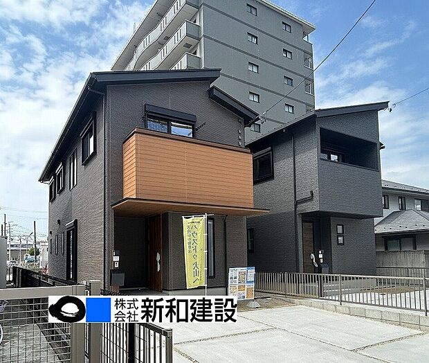 【外観 2号棟】周辺商業施設多数の便利な立地!ぜひ一度ご覧ください!