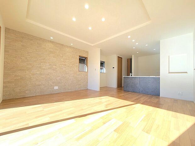 【エコカラット】湿気や匂いを吸収してくれる特殊なタイル！デザイン性も高くおしゃれ！