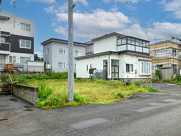 【現地写真】
現在更地につきスムーズに建築をスタートできます。解体費用がかからないのも嬉しいポイントですね。
（2025年9月撮影）