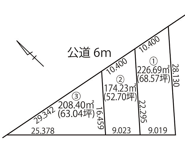 【全体区画図】
駅まで近く利便性と穏やかな街並みを両立した、全3区画の売地です。