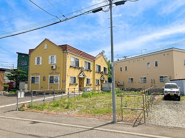 【現地写真】
現在更地につき、解体費用が掛からずスムーズに建築が可能。陽当りや土地の状態もご確認いただけます。即お引渡しも可能です。
(2026年6月撮影)