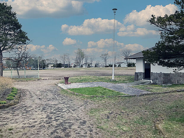 草笛公園（約350m）