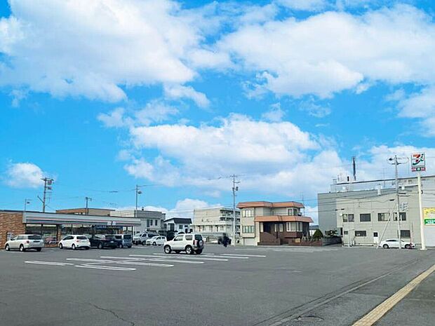 セブンイレブン　旭町2条店（約550m）