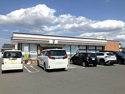 セブンイレブン釧路豊川町店 650m(徒歩9分)
