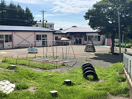 釧路短期大学付属幼稚園 400ｍ(徒歩5分)