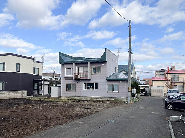 【【現地写真】】南東側道路に面し陽当り良好。車通りの少ない道路のため静かで、小さなお子様のいらっしゃるファミリーにも心強いです。
(2025年12月撮影)
