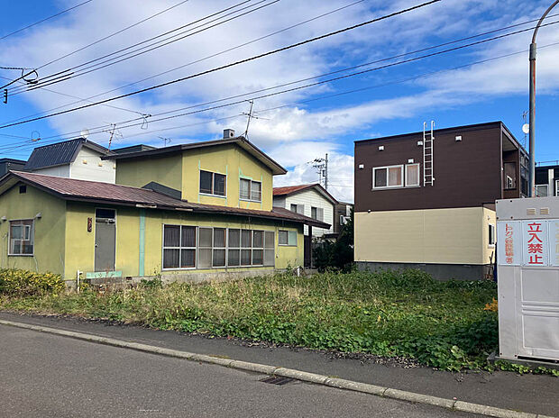 【【現地写真】】周辺は落ち着いた住宅地につき住環境良好です。経済的で地球環境にもやさしい都市ガスエリアです。
（2025年11月撮影）