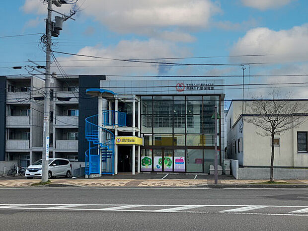 西野ふれあい保育園（約440m）