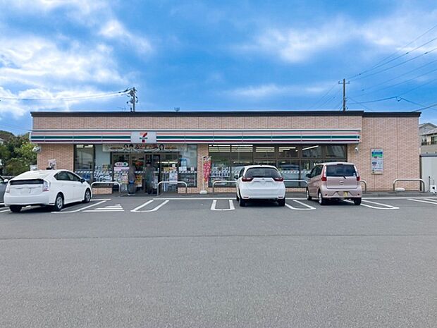 セブンイレブン伊達末永町店（約120m）